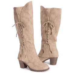 Women's Lacy Leo Boots