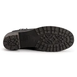 Women's Lucy Laylah